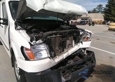 2020 Nissan Nv Cargo Nv2500 Hd Sv Standard Roof V8 from USA, damaged, VIN 1N6AF0KY5LN805695